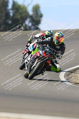 media/Sep-21-2025-TrackDaz (Sun) [[277c75b276]]/B Group/1220pm (Turn 2)/